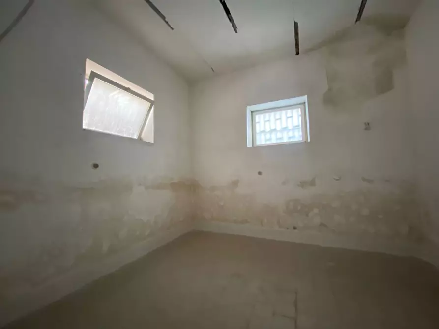 Immagine 6 di Magazzino in vendita  in Via Bruno Buozzi, 17 a San Giorgio A Cremano