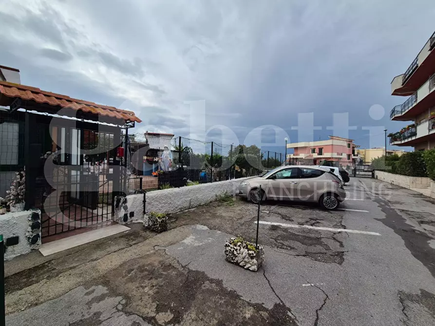 Immagine 5 di Appartamento in vendita  in Via Manzoni, 87 a Trecase