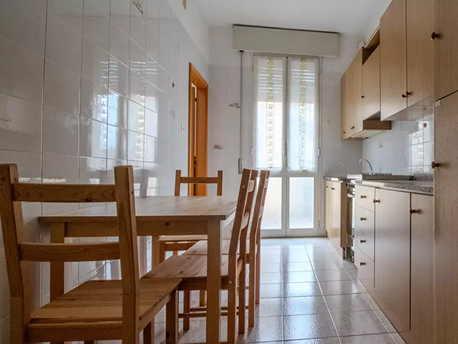 Immagine 10 di Appartamento in vendita  in Via Amilcare Ponchielli, 1 a Bologna