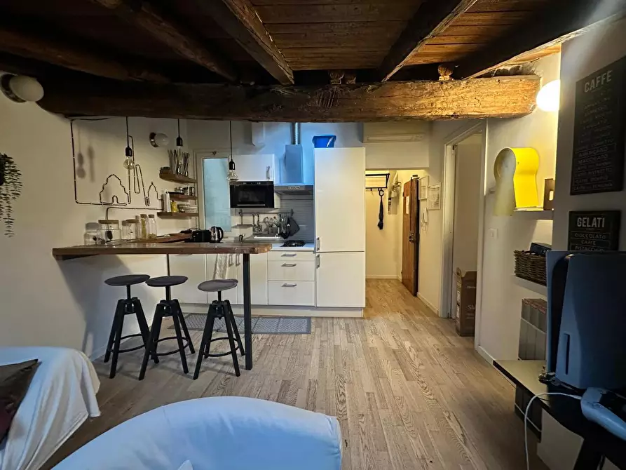 Immagine 5 di Appartamento in affitto  in Via Castiglione, 77 a Bologna