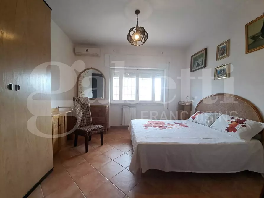 Immagine 27 di Villa in vendita  in Via dei delfini, 261 a Ardea