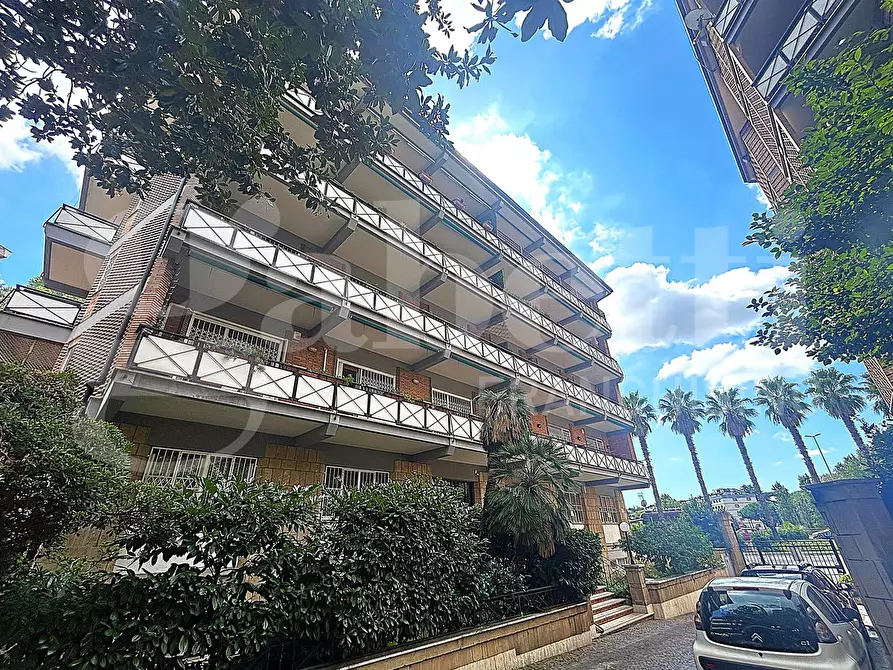 Immagine 1 di Appartamento in vendita  in Via di Vigna Murata, 1 a Roma