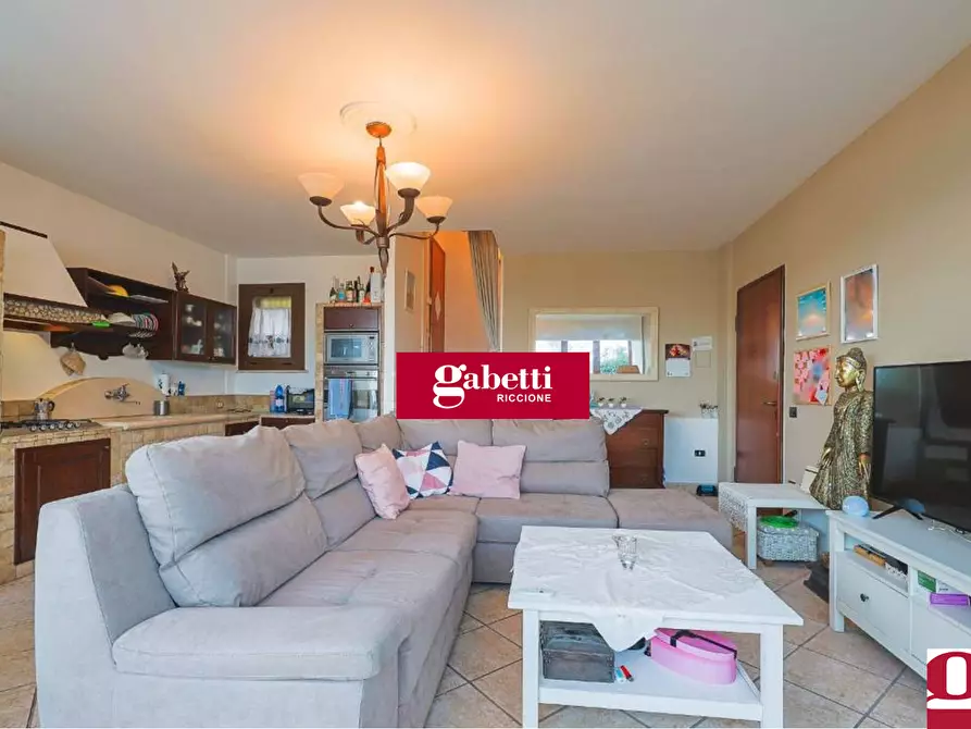 Immagine 1 di Appartamento in vendita  in Viale CASOLI a Riccione