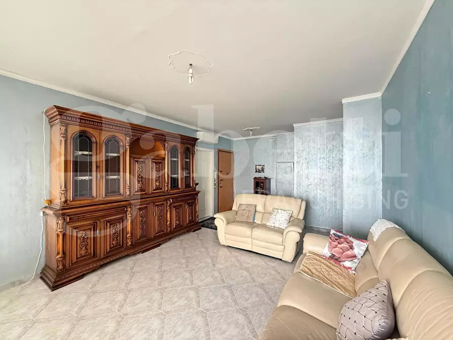 Immagine 3 di Appartamento in vendita  in Via Olevano a Grugliasco