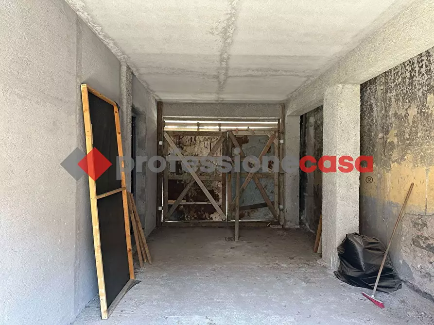 Immagine 6 di Palazzo in vendita  in Via II Retta Levante, 250 a Belpasso