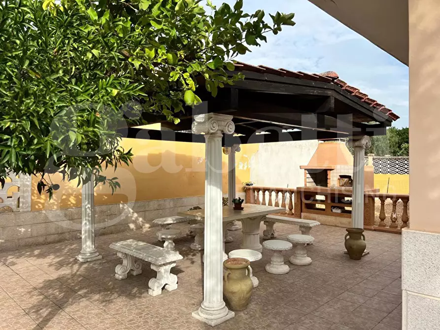 Immagine 5 di Casa bifamiliare in vendita  in Via PETUNIE, 2 a Taranto