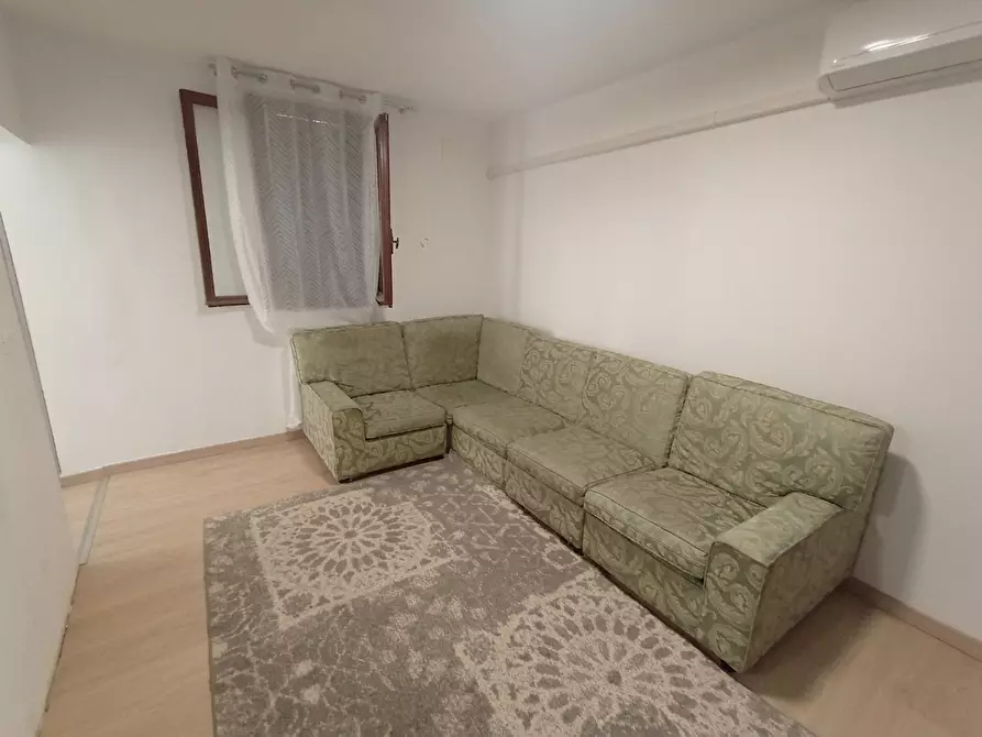 Immagine 2 di Casa indipendente in vendita  in Via Boscochiaro, via dei Mille, 00 a Cavarzere