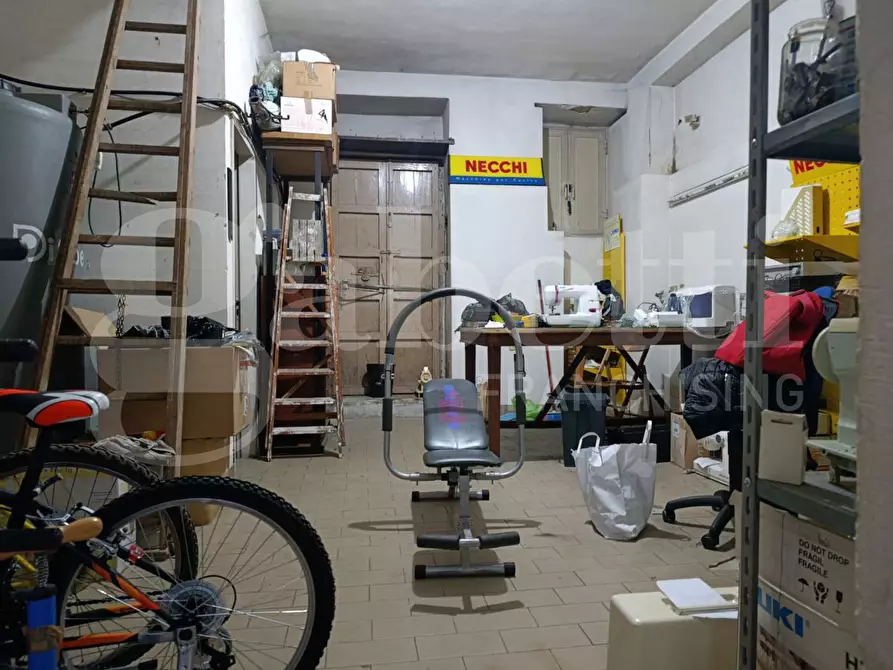 Immagine 4 di Negozio in vendita  in Via Mariannina SchininÃ , 125 a Ragusa