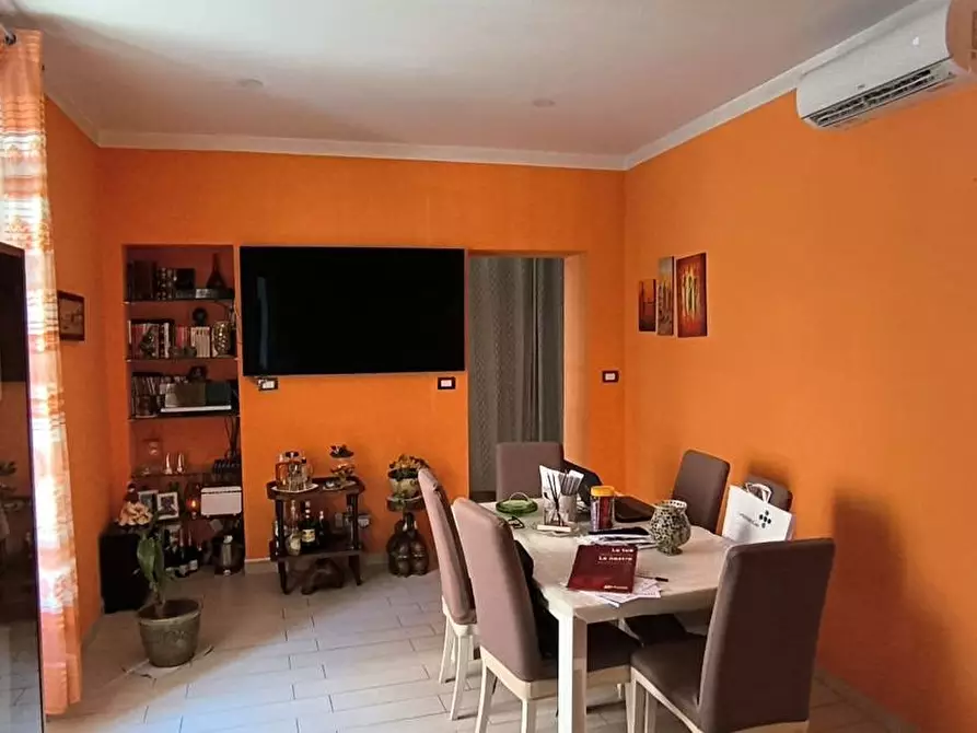 Immagine 4 di Appartamento in vendita  in Via M. Renato Imbriani a Napoli