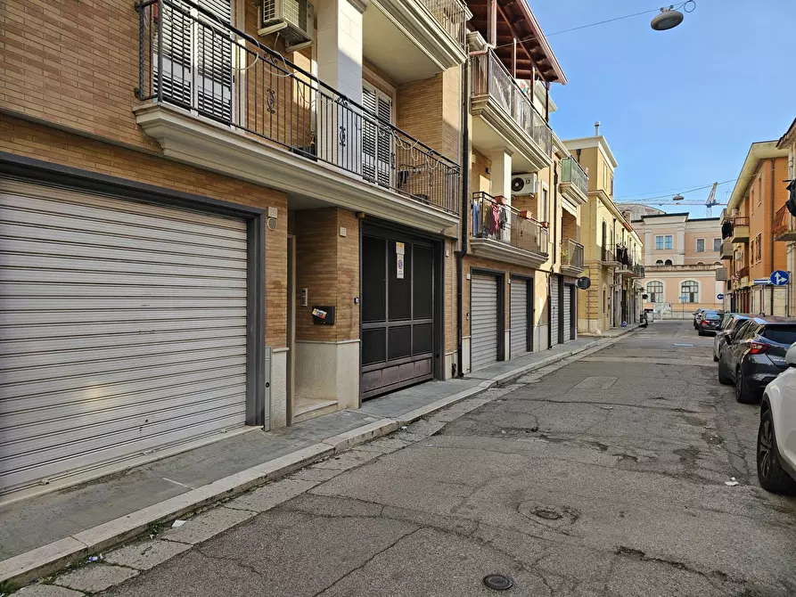 Immagine 2 di Box auto in vendita  in Via Mentana a San Severo