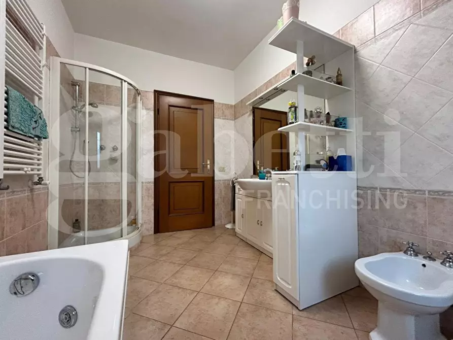 Immagine 32 di Villa in vendita  in Via moschiano, 144 a Roma