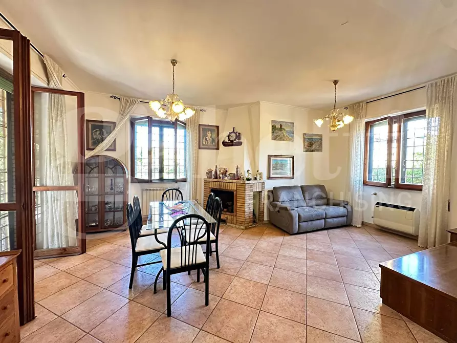 Immagine 14 di Villa in vendita  in Via dora baltea, 105 a Ardea