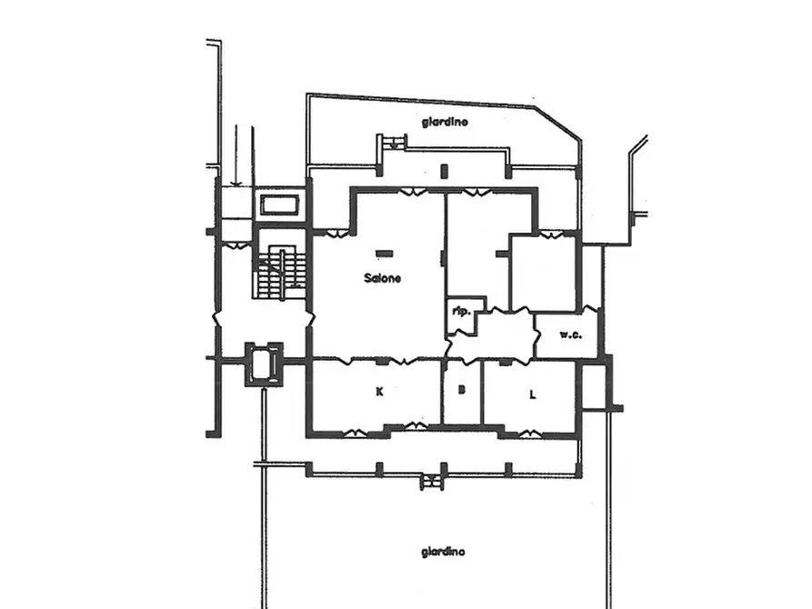 Immagine 24 di Appartamento in vendita  in Via Caprioli a Caserta