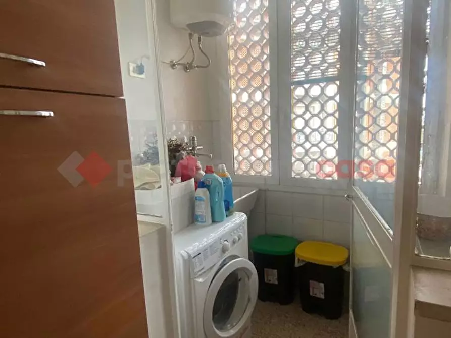 Immagine 3 di Appartamento in affitto  in Viale Umberto, 4 a Reggio Nell'emilia