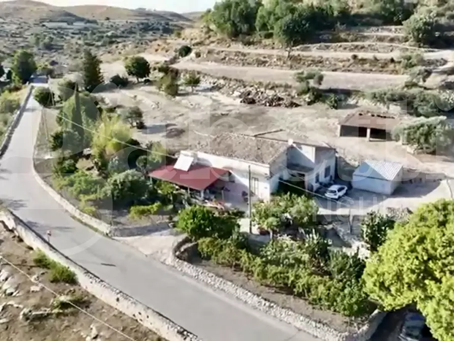 Immagine 5 di Villa in vendita  in Contrada San Giacomo, snc a Ragusa