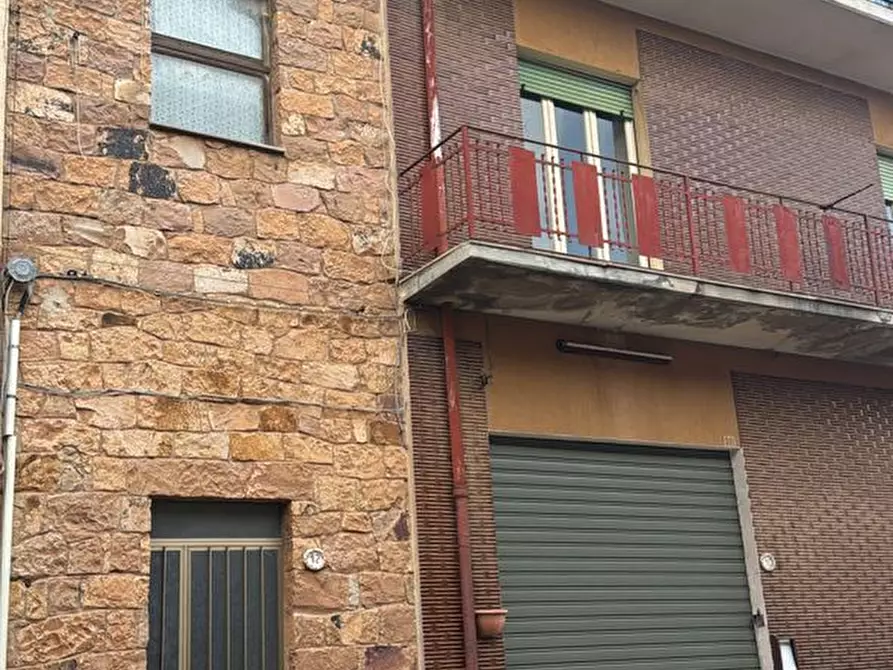 Immagine 2 di Appartamento in vendita  in Via Giovanni Lussu, 12 a Iglesias