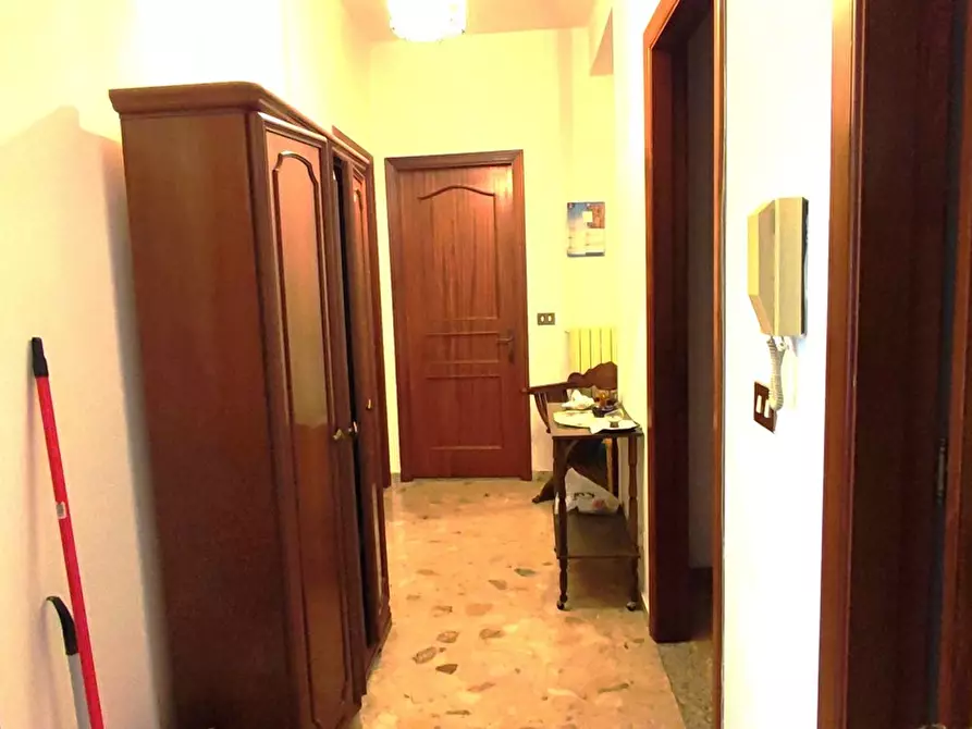 Immagine 5 di Appartamento in vendita  in Via C. BATTISTI, 38 a Girifalco