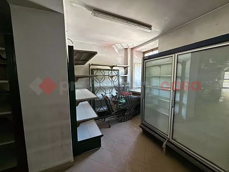 Immagine 11 di Negozio in affitto  in Strada Vittorio Emanuele, snc a Anagni