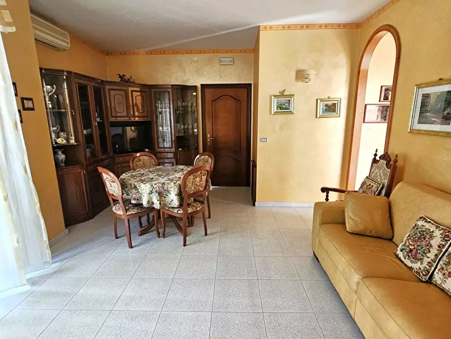 Immagine 6 di Appartamento in vendita  in Via Volturno a San Severo