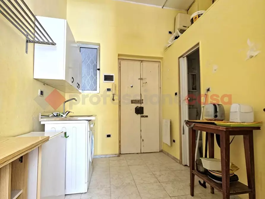 Immagine 10 di Appartamento in vendita  in Via CASTROMEDIANO, 58 a Bari