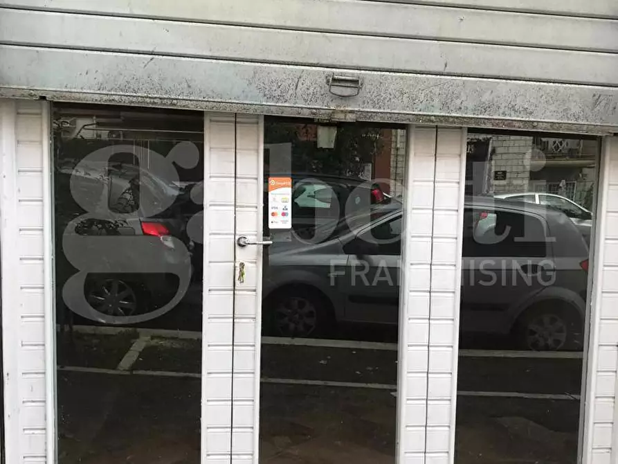 Immagine 3 di Negozio in affitto  in Via di Monteverde, 53/A a Roma