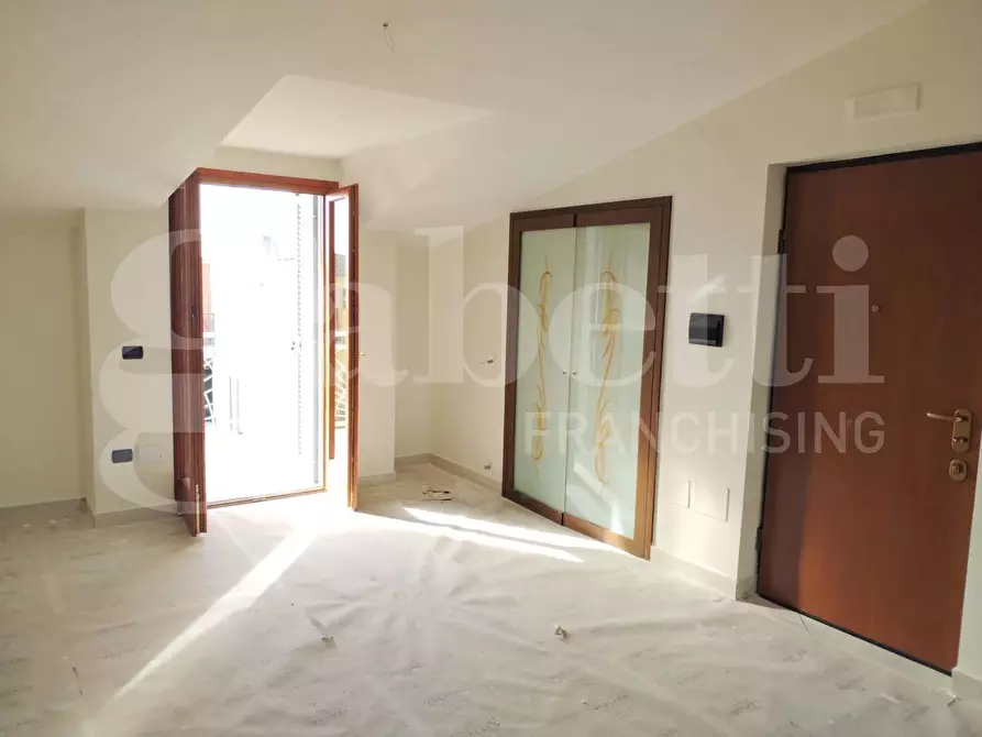 Immagine 5 di Attico in vendita  in Via Borsellino a Succivo