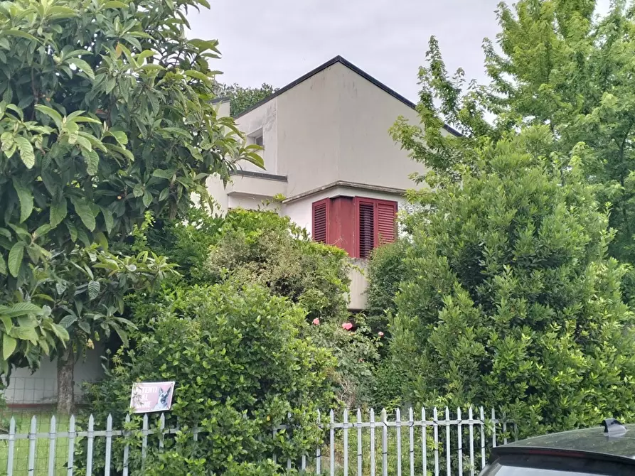 Immagine 5 di Villa in vendita  in Via Risorgimento, 30 a Meldola