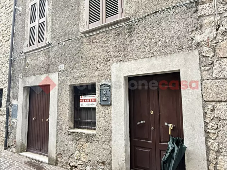 Immagine 15 di Terratetto in vendita  in Via Vittorio emanuele, 81 a Vico Nel Lazio