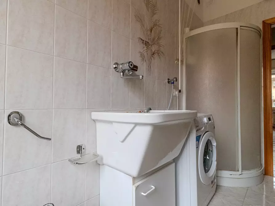 Immagine 18 di Appartamento in vendita  in Via Amilcare Ponchielli, 1 a Bologna