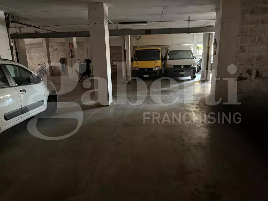 Immagine 5 di Appartamento in vendita  in Via Petrioli, 10 a Roma