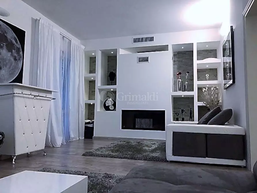 Immagine 19 di Villa in vendita  in Via Magliano, 20 a Massa