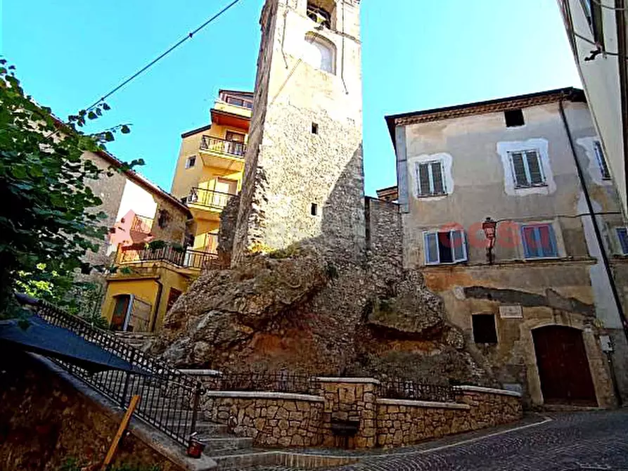 Immagine 3 di Appartamento in vendita  in Piazza Dell'Arringo, snc a Sgurgola