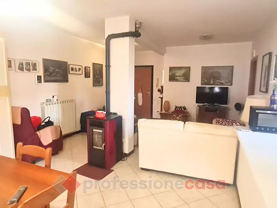 Immagine 4 di Appartamento in vendita  in Strada dei Palazzi a Torgiano