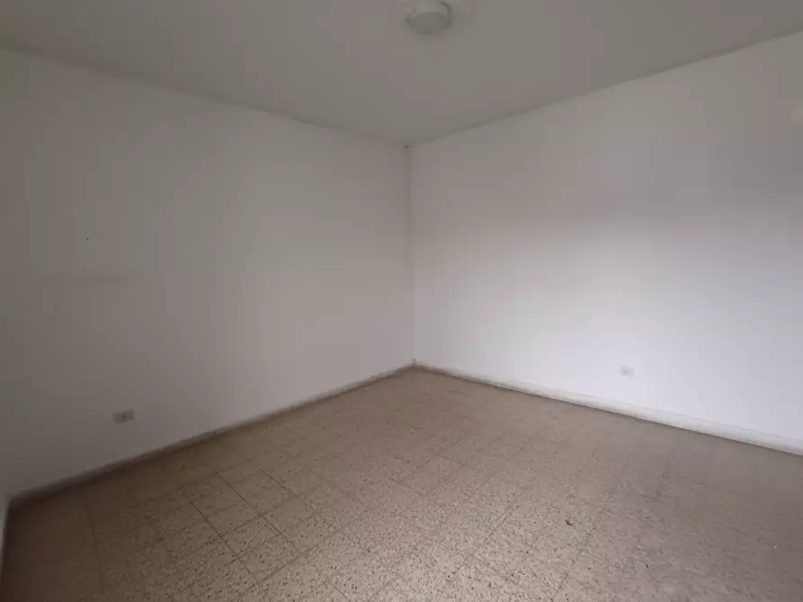 Immagine 2 di Casa indipendente in vendita  in Via Cavarzere, via Riviera Dolomiti, 00 a Cavarzere