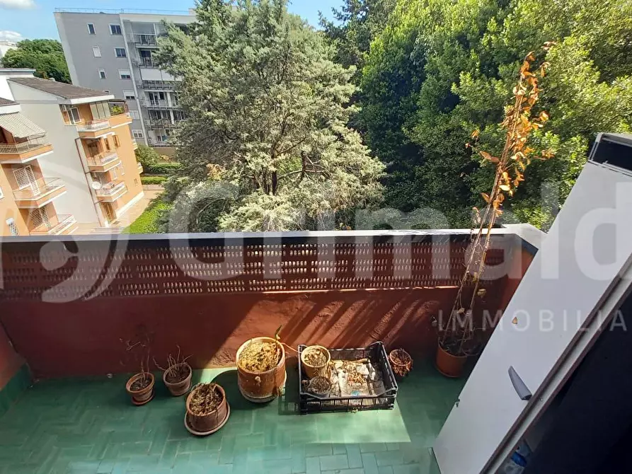 Immagine 22 di Appartamento in vendita  in Via Suor Celestina Donati, 41 a Roma