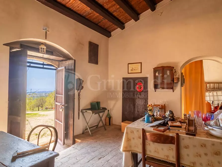 Immagine 6 di Rustico / casale in vendita  in Contrada Rociola a Avola