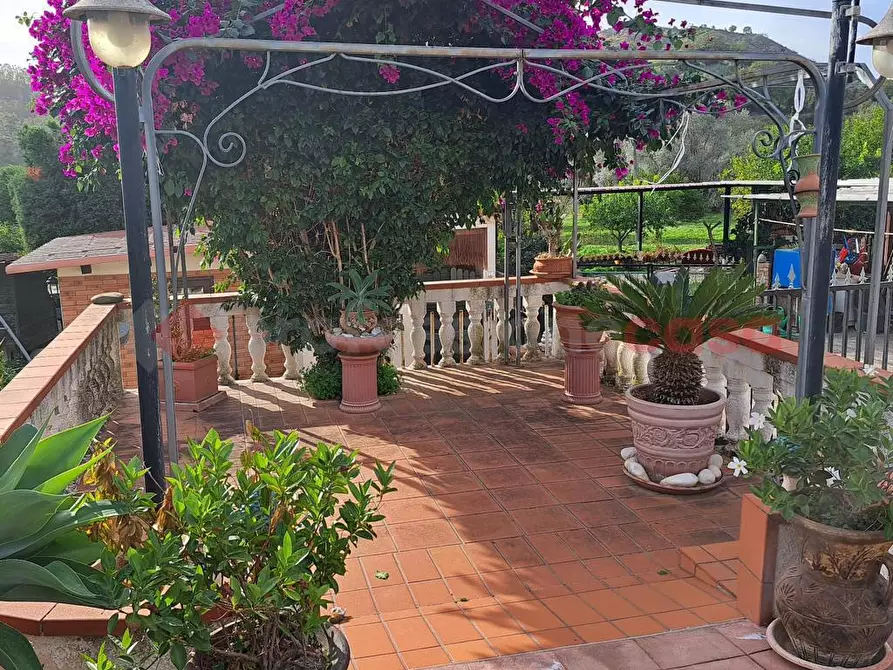 Immagine 9 di Villa in vendita  in Via Principale, snc a Bianco