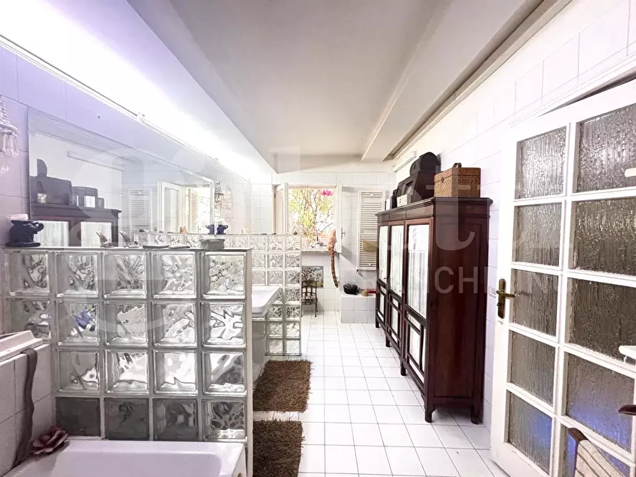 Immagine 13 di Appartamento in vendita  in Via vecchia delle vigne a Pozzuoli