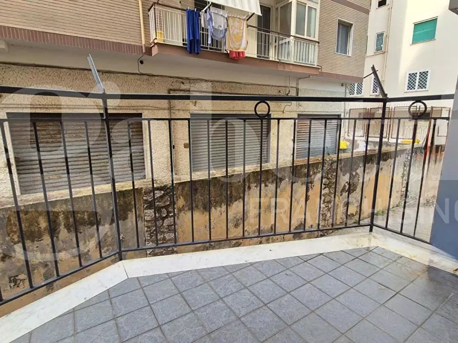 Immagine 16 di Appartamento in vendita  in Via DELLE IV GIORNATE, 37 a Torre Annunziata