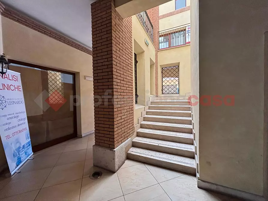 Immagine 11 di Negozio in affitto  in Via casilina km 62.800, snc a Anagni