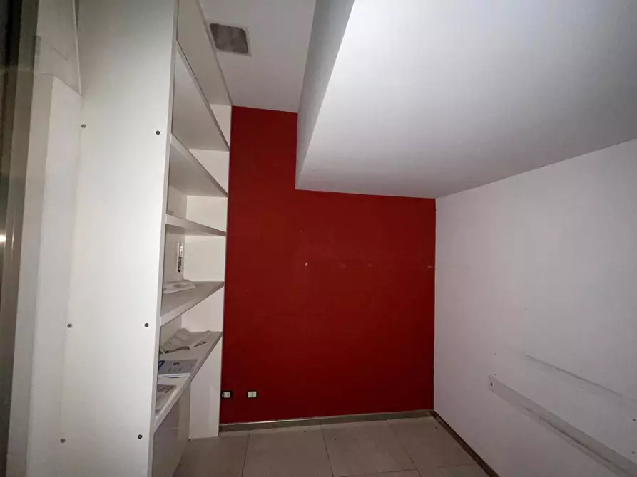 Immagine 27 di Ufficio in vendita  in Via Vann'AntÃ², 8 a Palermo
