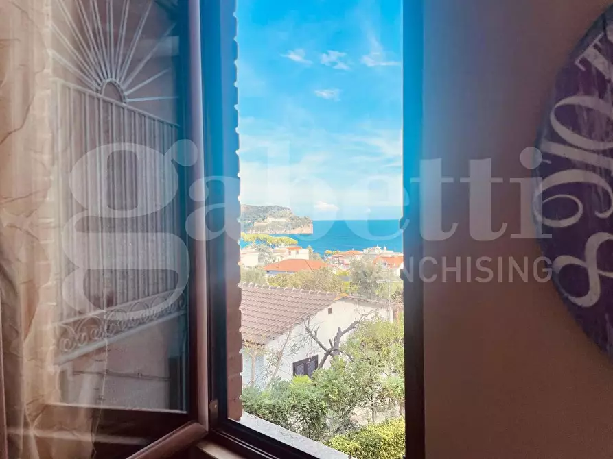 Immagine 3 di Casa indipendente in vendita  in Via Dei Mandorli, s.n.c. a Gaeta