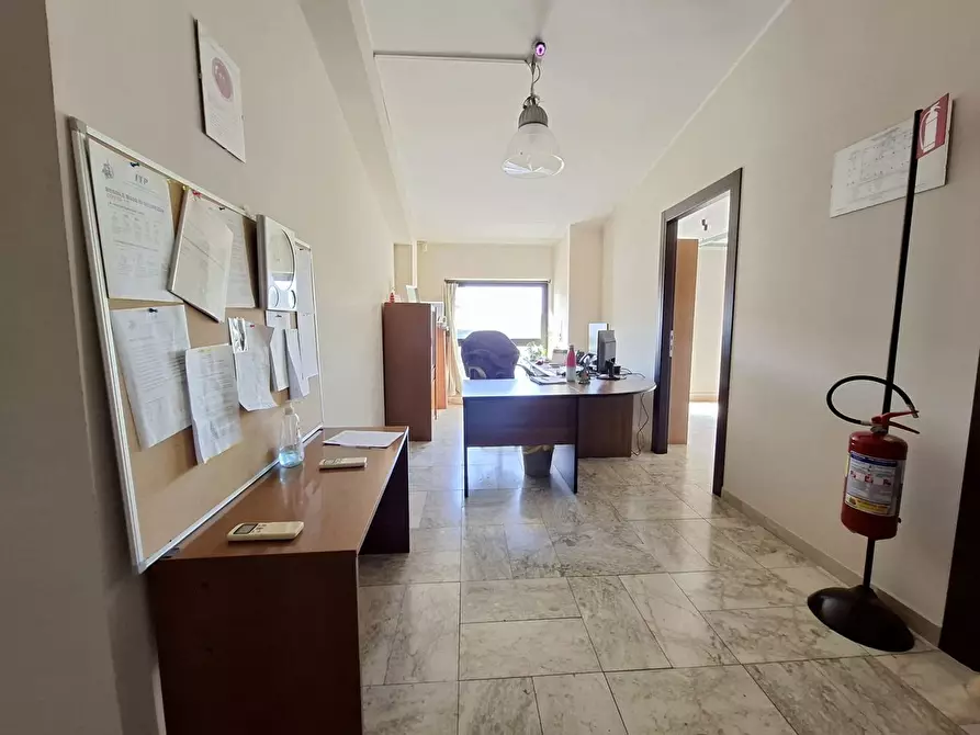 Immagine 8 di Ufficio in affitto  in Via Carlo Cattaneo, 86 a Sora