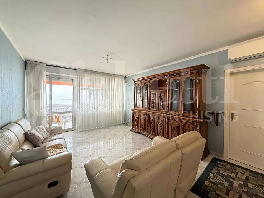 Immagine 5 di Appartamento in vendita  in Via Olevano a Grugliasco