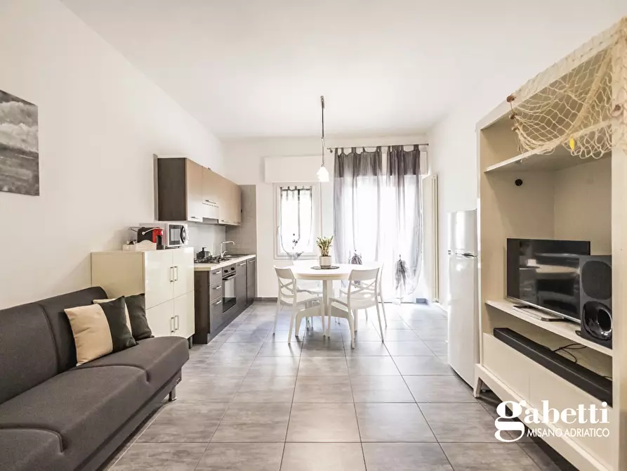Immagine 4 di Appartamento in vendita  in Via Arno a Misano Adriatico