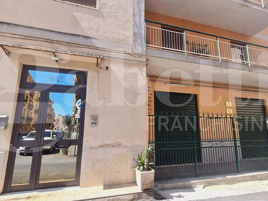 Immagine 2 di Appartamento in vendita  in Via Colomba a Palermo