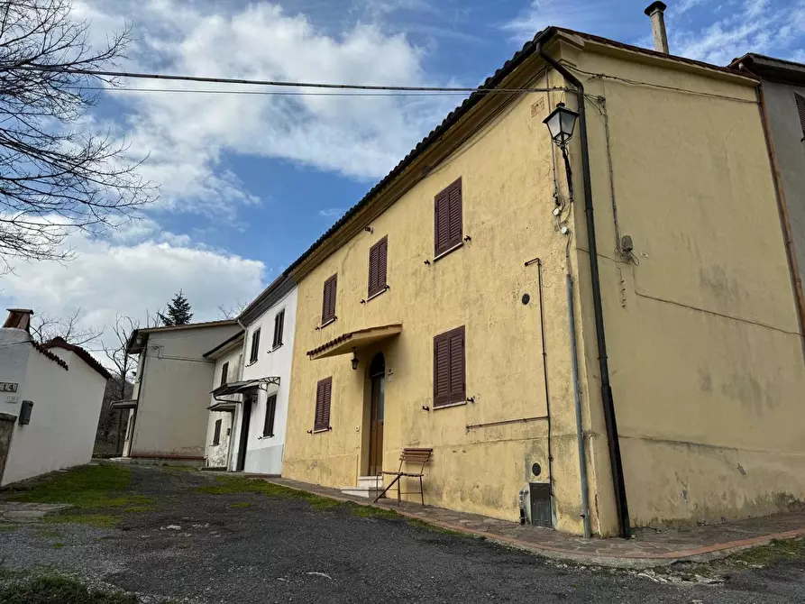 Immagine 2 di Appartamento in vendita  in Via del Poggetto, 4 a Sorano
