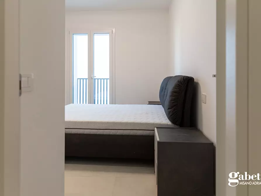 Immagine 11 di Appartamento in vendita  in Via Fiume, 9 a Cattolica