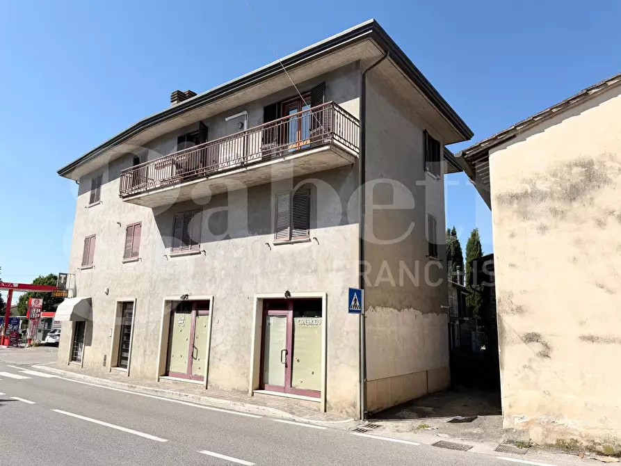 Immagine 45 di Appartamento in vendita  in Via MICHELANGELO, 33 a Assisi