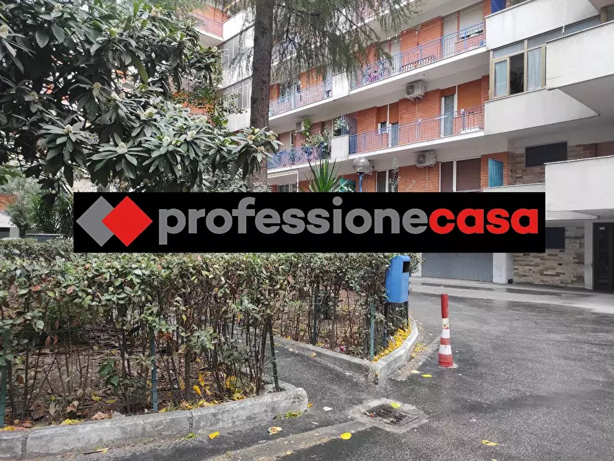 Immagine 1 di Box auto in vendita  in Via MUZIO PANSA, 5 a Chieti